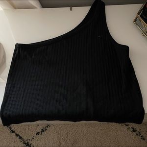 One shoulder tank